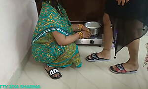 Sex With Desi Bhabhi Wearing A Green Saree In The Nautical galley
