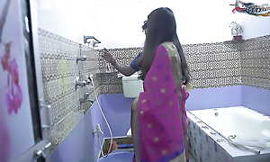 INDIAN DESI BHABI HARDCORE FUCK WITH PLUMBER AT BATHROOM
