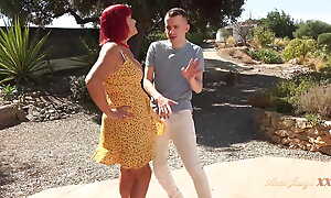 AuntJudysXXX - Busty GILF Stepmom Mrs. Linda does some libellous dancing with her Stepson