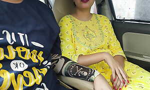 First time she rides my learn of helter-skelter car, Public sex Indian desi Woman saara fucked very hard helter-skelter Boyfriend's car