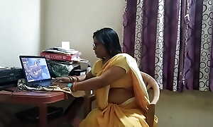 MNC Engineer Elina Fucking Hard to Puncture Hot Pussy in Saree helter-skelter Sourav Mishra at one's disposal Work From Home mainly Xhamster