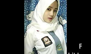 Bokep Koleksi SMA Hijab Ngentot di Railway carriage hotel FULL: movie smahot