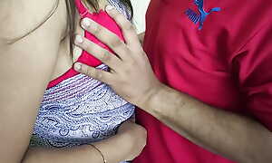 Vaishnavy Saree removal increased by bra show boobs romance with Sharun Raj, M allu couple saree removal romance , Mallu boobs romance
