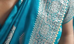 Unmitigatedly beautiful bhabhi has sex here her suitor before descending to her in-laws house.