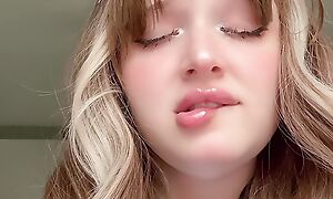 Japanese exchange student with a huge ass! Cum and squirt extremely imagine my classmates dicks...