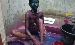 My Randi Didi Dolly came from all over the arena to play Holi with an increment of went to fro a bath in the bathroom, I secretly made a video