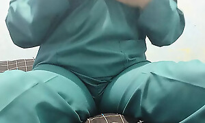 Viral be expeditious for a lonely young nurse
